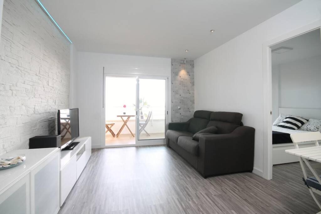 Apartamento Con Vistas Al Mar En カンブリルス エクステリア 写真