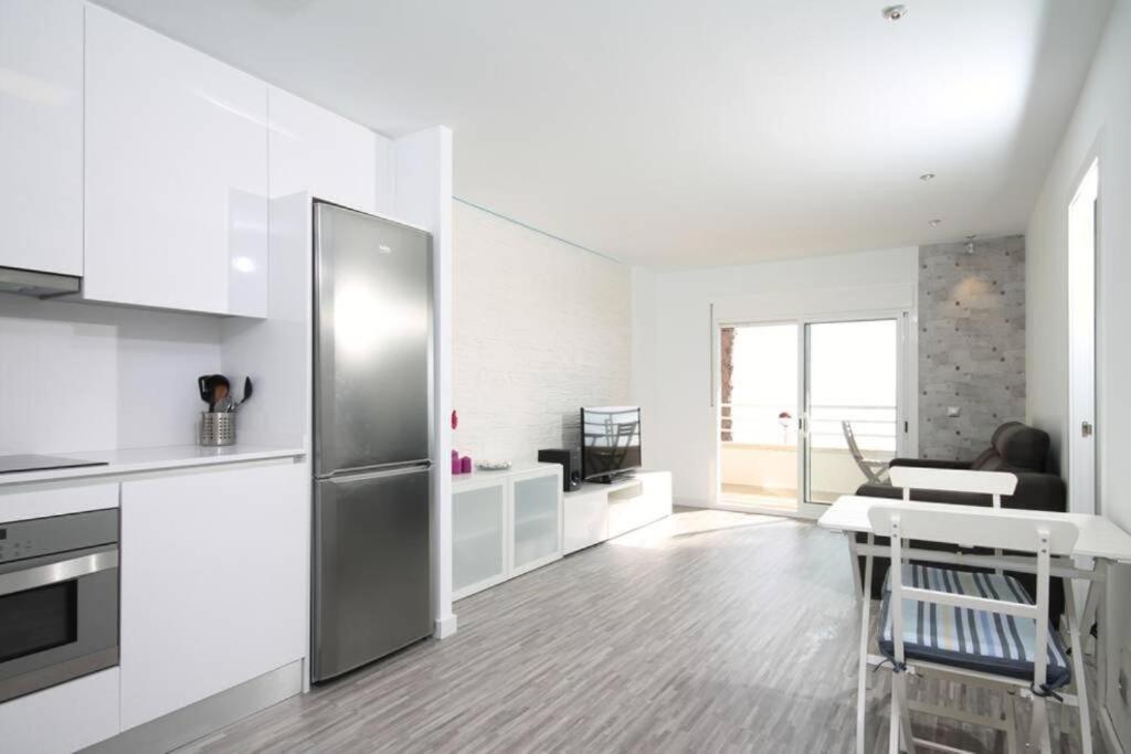 Apartamento Con Vistas Al Mar En カンブリルス エクステリア 写真